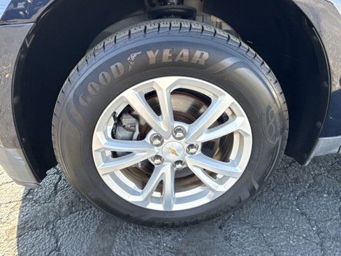 Used 2016 Chevrolet Equinox LT w/ Convenience Package image 18