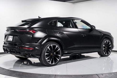 Used 2024 Lamborghini Urus S image 3