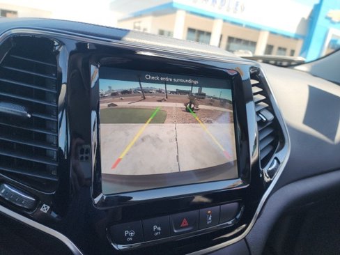 Used 2019 Jeep Cherokee Limited w/ Luxury Group image 47