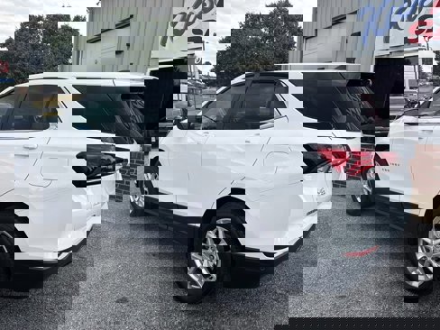 Used 2022 Chevrolet Equinox LT image 8