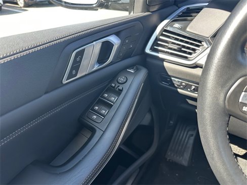 Used 2022 BMW X5 xDrive40i image 31