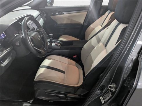 Used 2018 Honda Civic Sport image 17