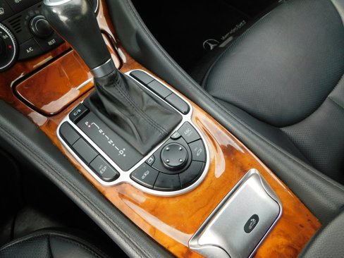 Used 2007 Mercedes-Benz SL 550 image 12