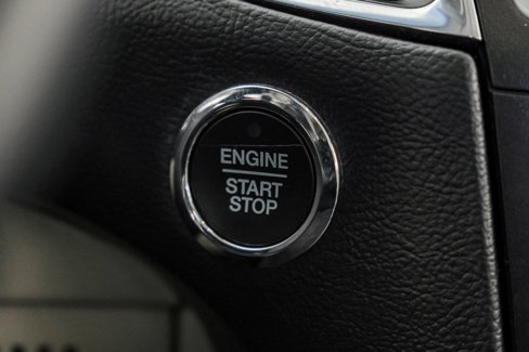 Used 2018 Ford Edge Titanium w/ Equipment Group 301A image 18