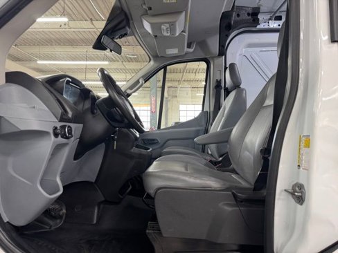 Used 2019 Ford Transit 250 130 Medium Roof image 7