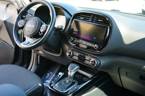 Used 2023 Kia Soul EX image 21