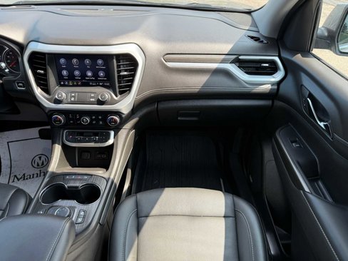 Used 2023 GMC Acadia SLT w/ Preferred Package image 45