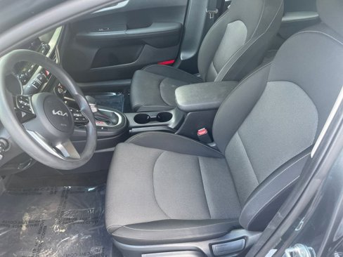 Used 2024 Kia Forte LXS image 23