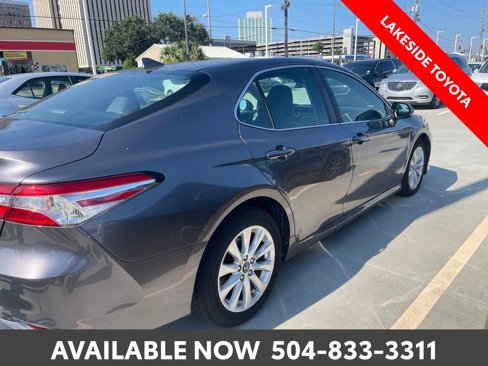 Certified 2019 Toyota Camry LE image 9