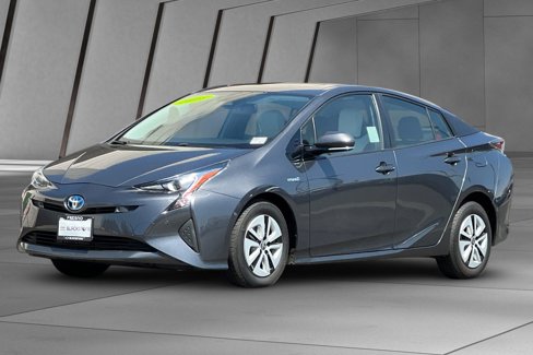 Used 2018 Toyota Prius image 8