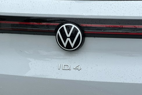 Certified 2021 Volkswagen ID.4 Pro S w/ Gradient Package image 28