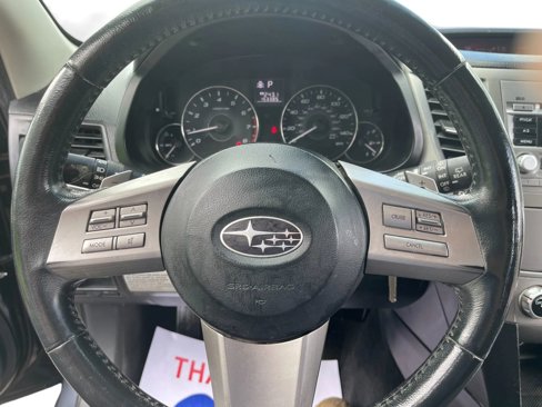 Used 2011 Subaru Outback 2.5i Premium w/ All-Weather Pkg image 17