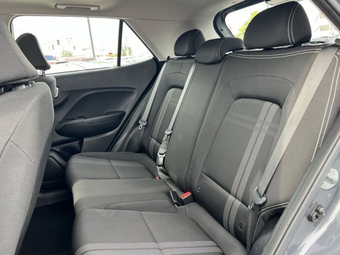 Used 2023 Hyundai Venue SEL image 24