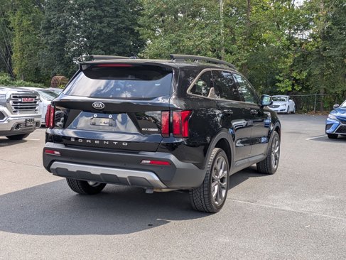 Used 2021 Kia Sorento EX w/ EX AWD X-Line Package image 4