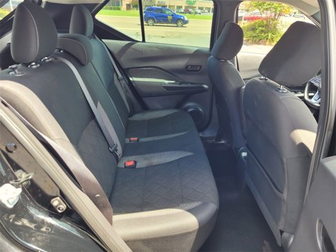 Used 2018 Nissan Kicks S image 16