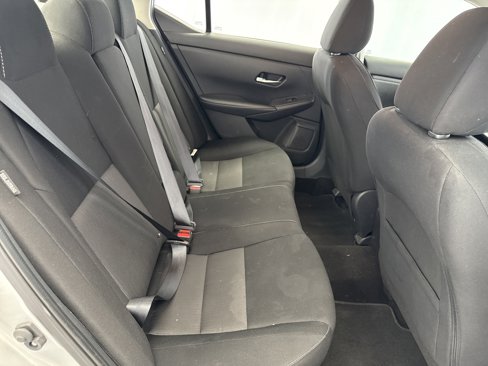 Used 2022 Nissan Sentra SV image 14