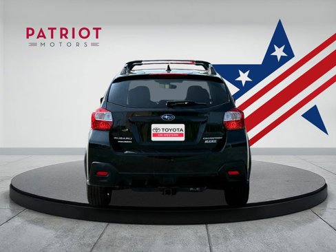 Used 2017 Subaru Crosstrek 2.0i Premium image 4