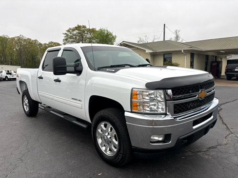 Used 2014 Chevrolet Silverado 2500 LT w/ Interior Plus Package image 3