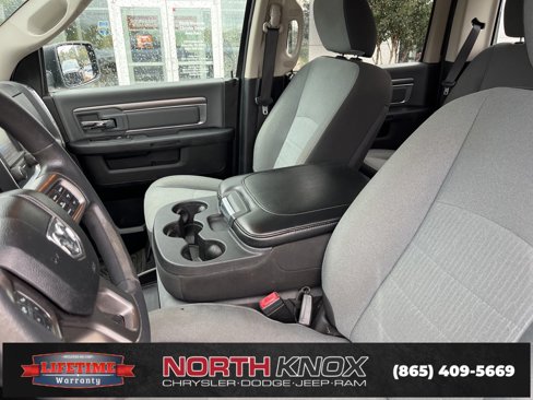 Used 2021 RAM 1500 Classic SLT image 5