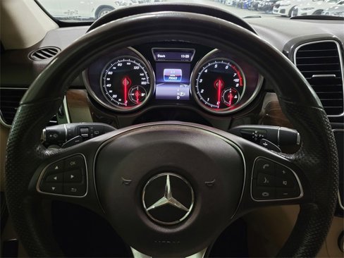 Used 2017 Mercedes-Benz GLE 350 image 17
