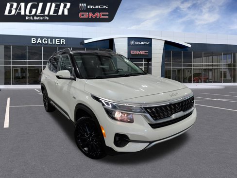Used 2022 Kia Seltos Nightfall Edition image 1