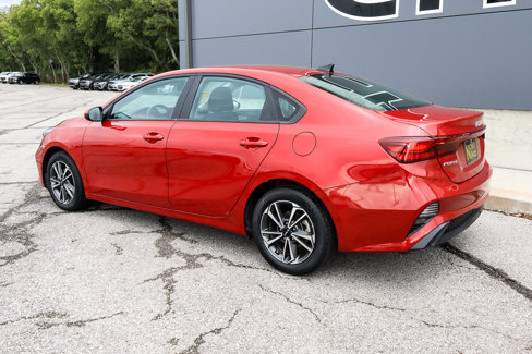 Used 2023 Kia Forte LXS image 6