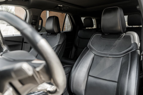 Used 2020 Ford Explorer ST w/ Premium Technology Package image 20