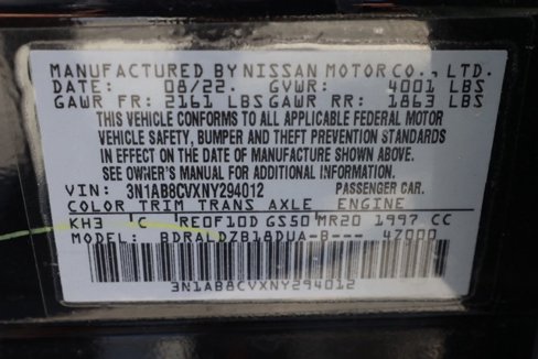 Used 2022 Nissan Sentra SV w/ SV Premium Package image 32