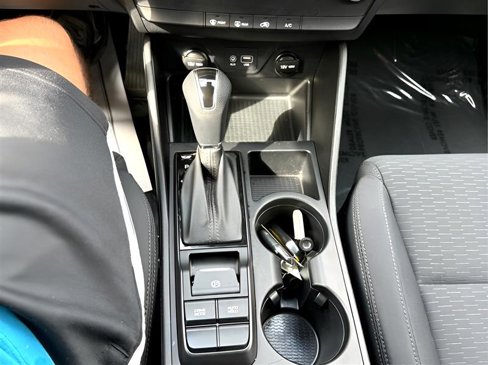 Used 2019 Hyundai Tucson SE image 16
