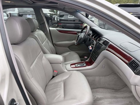Used 2002 Lexus ES 330 image 16