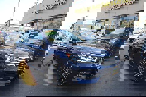 Used 2017 Honda Accord Sport image 32