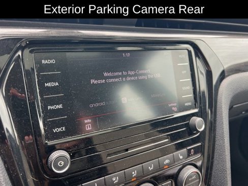 Used 2020 Volkswagen Passat 2.0T R-Line image 10