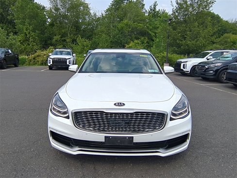 Used 2019 Kia K900 Luxury image 8
