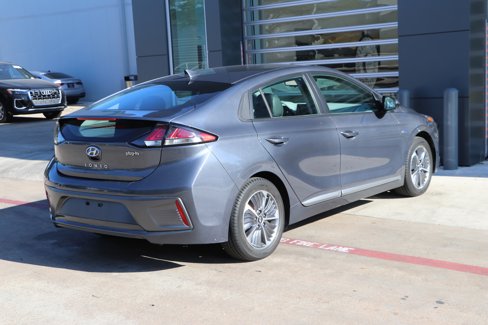 Used 2020 Hyundai Ioniq SE image 10