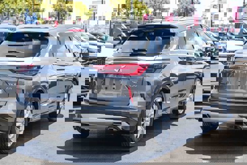 Used 2019 INFINITI QX50 Essential w/ Cargo Package image 4
