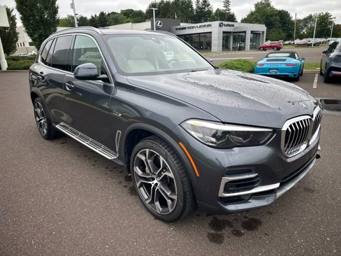 Certified 2022 BMW X5 xDrive45e w/ Luxury Seating Package image 7