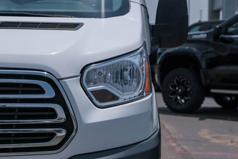 Used 2019 Ford Transit 150 XLT image 39