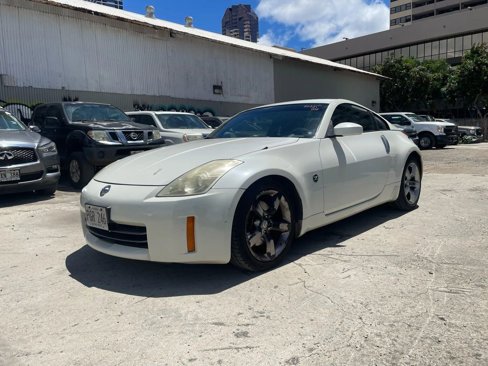 Used 2006 Nissan 350Z Base w/ (N93) Cargo Convenience Pkg image 1