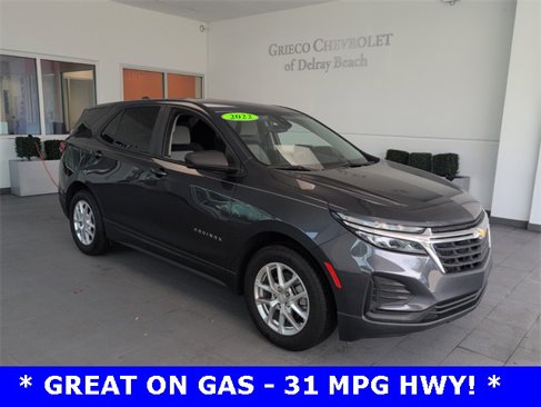 Certified 2022 Chevrolet Equinox LS w/ LS Convenience Package image 2