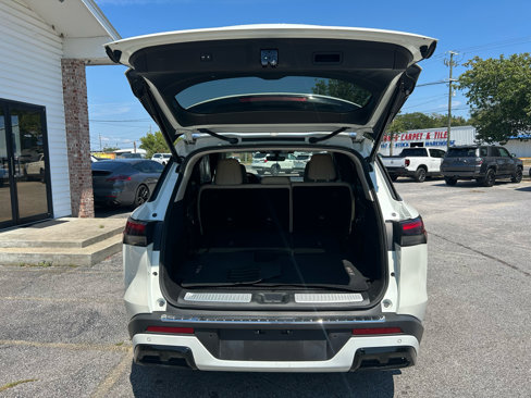 Used 2023 INFINITI QX60 Luxe w/ Cargo Package image 7