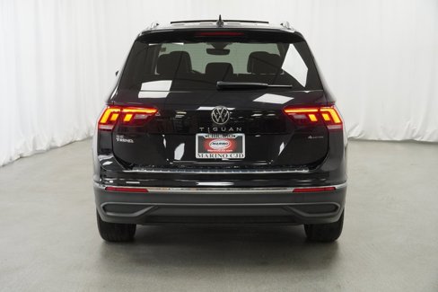 Used 2022 Volkswagen Tiguan SE image 10