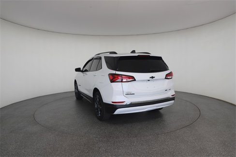 Used 2022 Chevrolet Equinox RS w/ Infotainment Package image 13