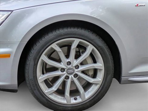 Used 2019 Audi A4 2.0T Premium Plus image 9