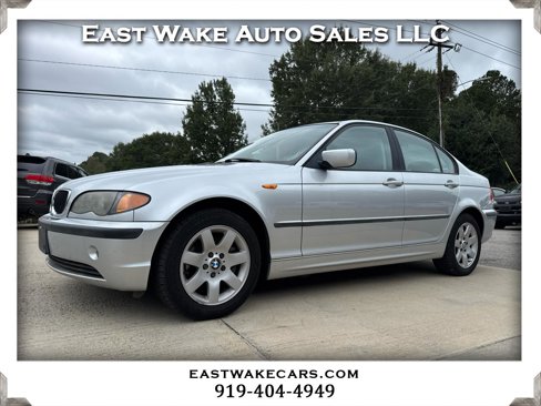 Used 2003 BMW 325xi Sedan image 1