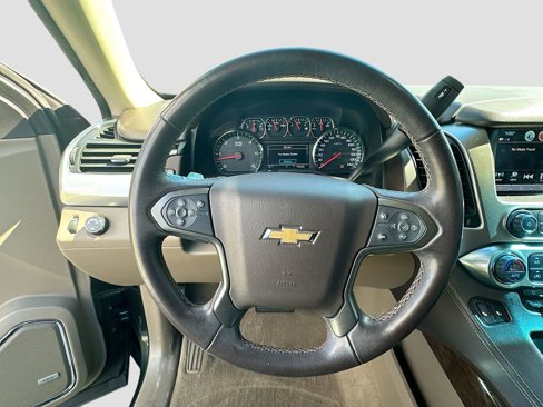 Used 2019 Chevrolet Tahoe LT image 11