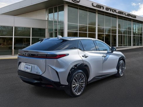 Used 2023 Lexus RZ 450e Premium image 3