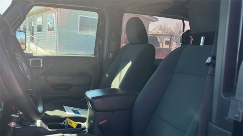 Used 2021 Jeep Wrangler Sport image 10
