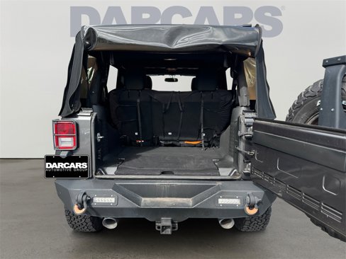 Used 2017 Jeep Wrangler Unlimited Sport image 14