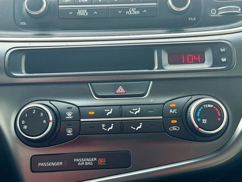 Used 2015 Kia Optima LX image 14