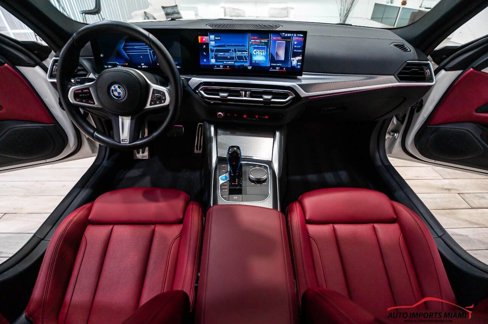 Used 2022 BMW i4 eDrive40 w/ M Sport Package image 66